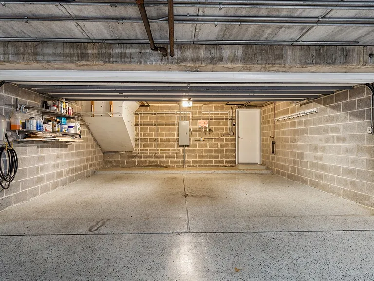 2910 N Commonwealth Ave #3 — Photo 26