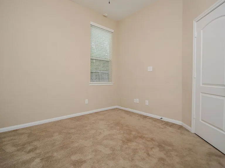 22 Cheswood Manor Dr — Photo 23