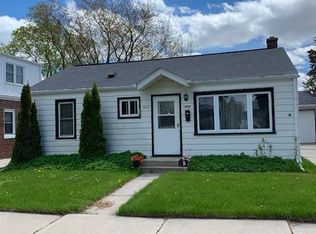 1909 Martin Ave, Sheboygan, WI 53083