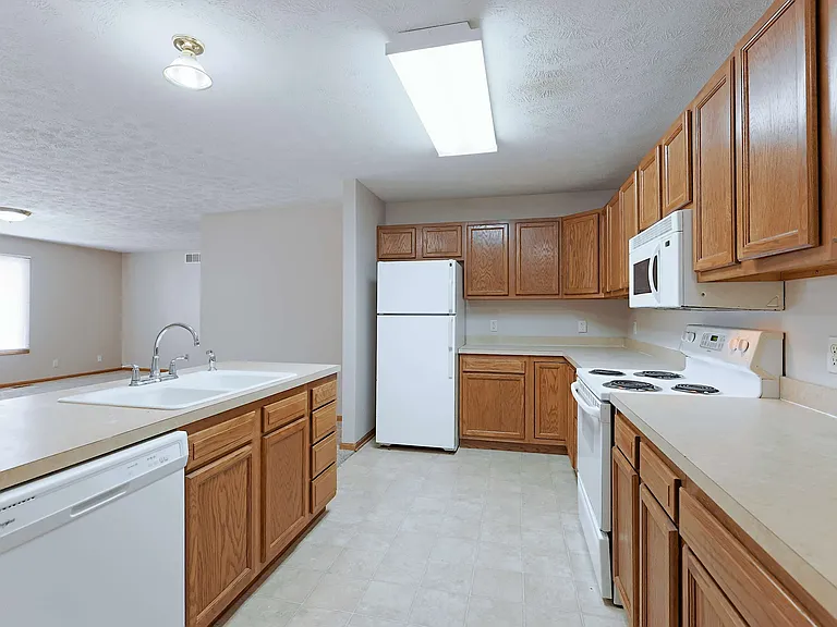 8624 Delphinium Ln — Photo 11