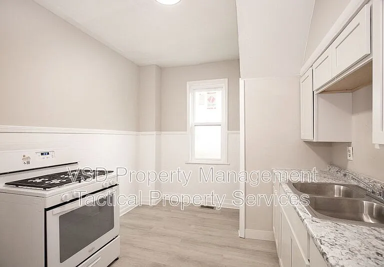 9911 Olivet Ave #3 — Photo 18