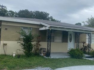 630 SW 10th St, Hallandale, FL 33009