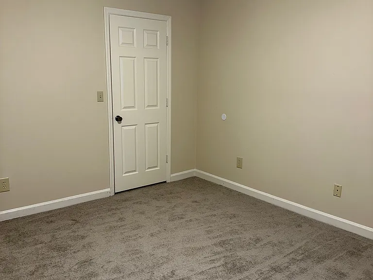 Bedroom (2)