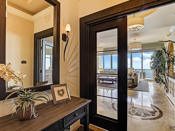 5th image of 19 Avenue De La Mer APT 1102