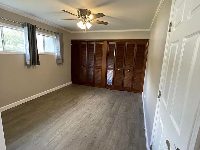 Willow Terrace Apartments — Photo 6
