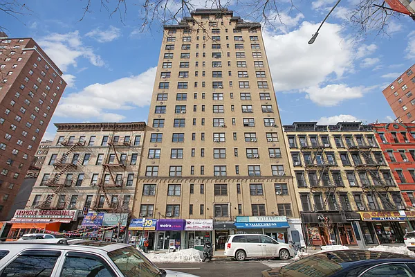 Rented by Oxford Property Group | media 23