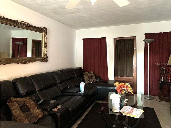 3rd image of 4005 Vanguard Ave