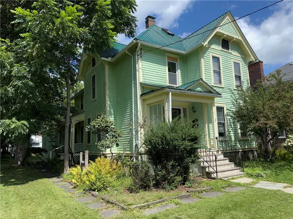51 Center St, Oneonta, NY 13820