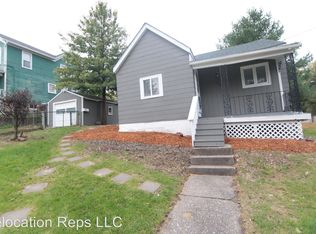 928 Farnam St, Davenport, IA 52803