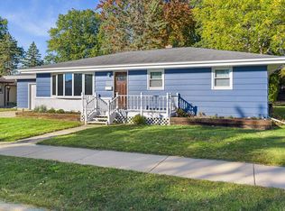 1119 S Telulah Ave, Appleton, WI 54915