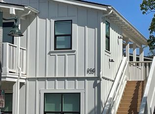 325 W Anapamu St UNIT D, Santa Barbara, CA 93101