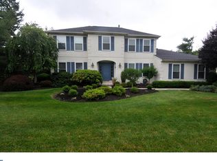103 Oval Ln, North Wales, PA 19454