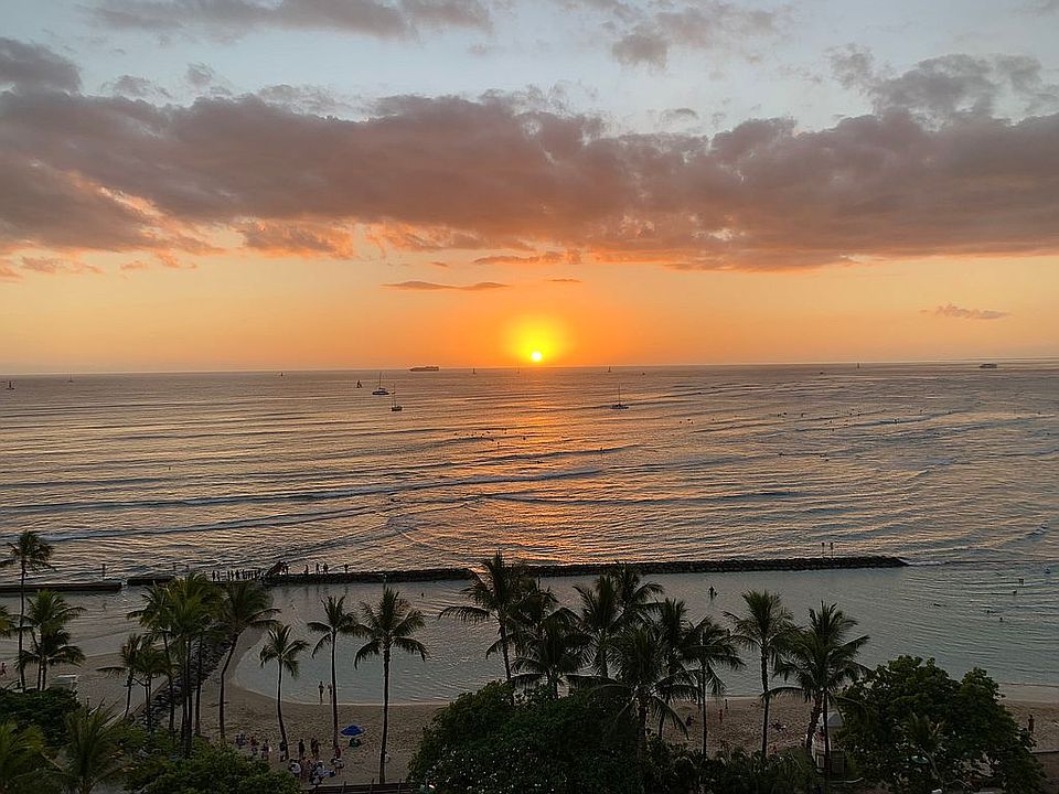 1st image of 2500 Kalakaua Ave APT 1101