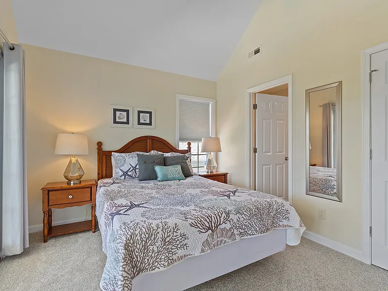 2219 E Pelican Dr — Photo 22
