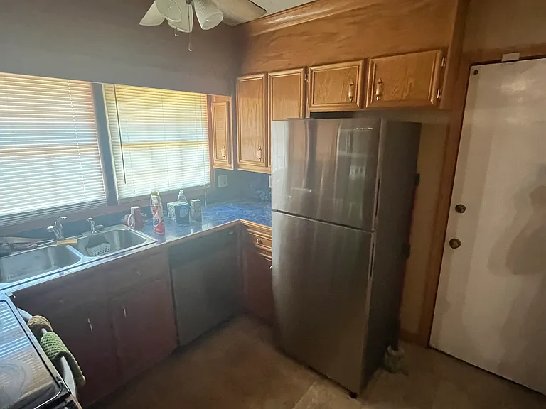 307 Allendale Dr — Photo 5