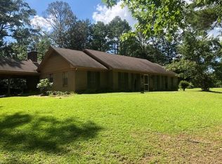 750 Curtis Orman Rd, West Point, MS 39773