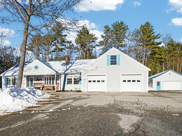 40 Rockwood Lane, Hollis, ME 04042
