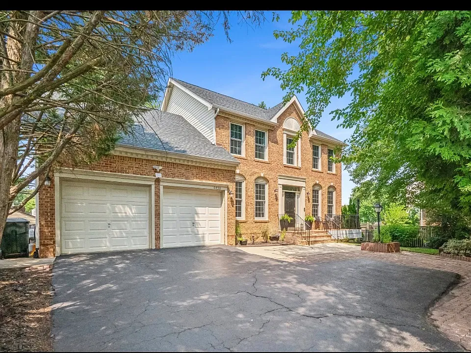 6450 Summerton Ct