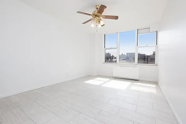 Sold by RELO REDAC INC. | media 6