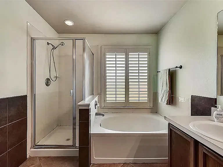 1206 Periwinkle Dr — Photo 26