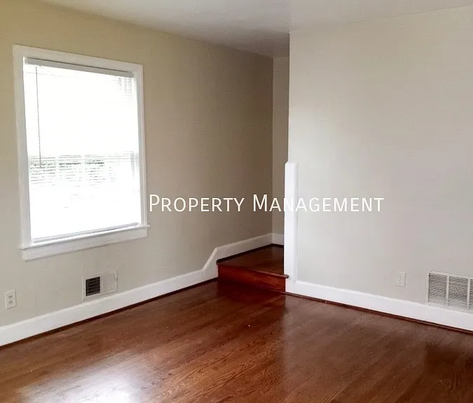 2204 York Rd SW #2204 YORK ROAD SW — Photo 3