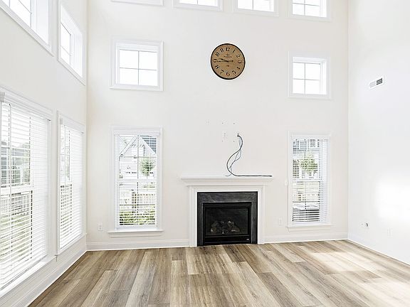 2nd image of 6840 Chancery Ln