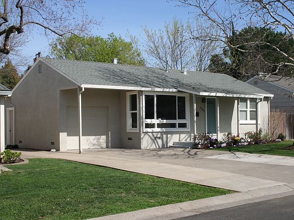 3rd image of 4243 Avila Ln