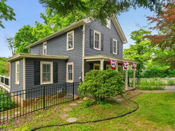 79 W Main St, Mendham Boro, NJ 07945