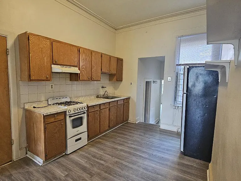 4023 Locust St #2 — Photo 1