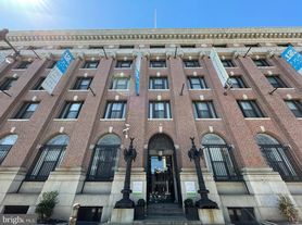Marine Club Condos Apartment Rentals - Philadelphia, PA | Zillow