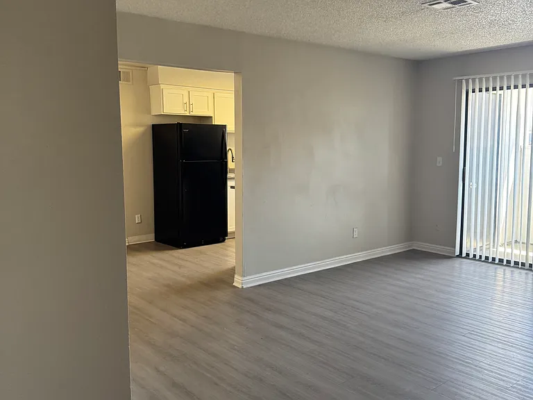 Enclave at Redwood — Photo 41