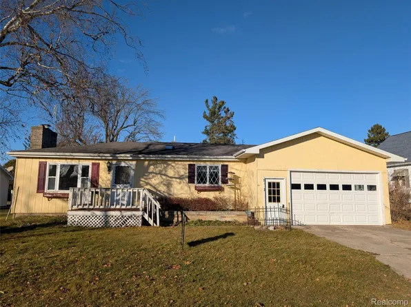 2123 Union St, Ubly, MI 48475