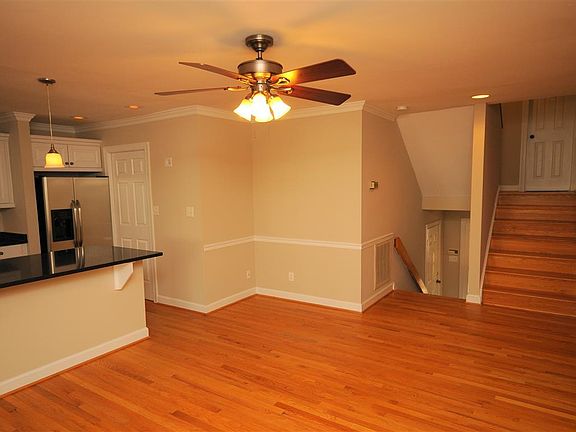 4th image of 1610 Pasadena Ct