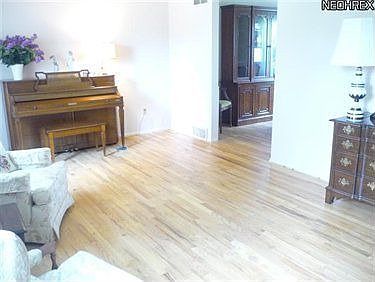4th image of 8231 Garden Wood Pl
