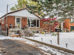 75 Homestead Rd, Toronto, ON M1E3S1