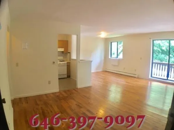 (undisclosed Address), Yonkers, NY 10701