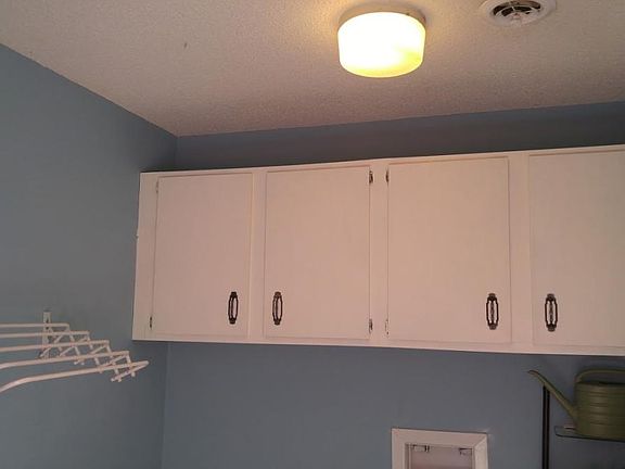 4th image of 348 Olympia Dr