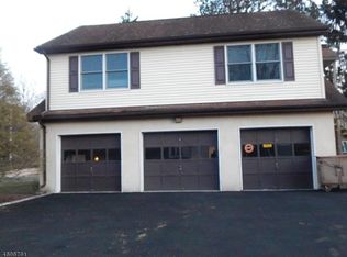 411 Otterhole Rd, West Milford, NJ 07480