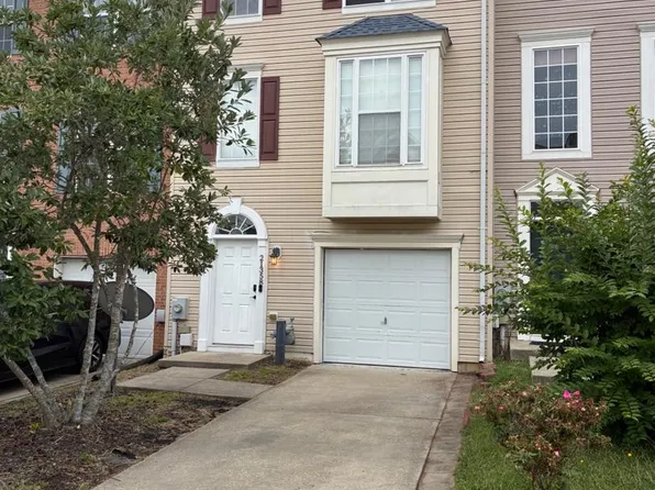 21358 Jettison Dr, Lexington Park, MD 20653
