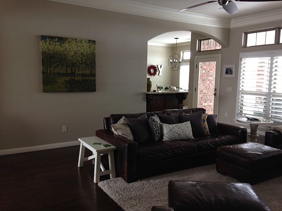 5th image of 22 Lindsey Ln