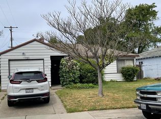 5550 Standish Rd, Sacramento, CA 95820