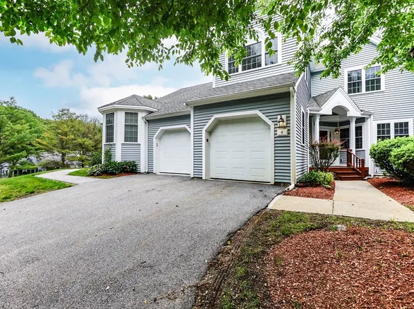 4 Knollwood Ct, Burlington, MA 01803