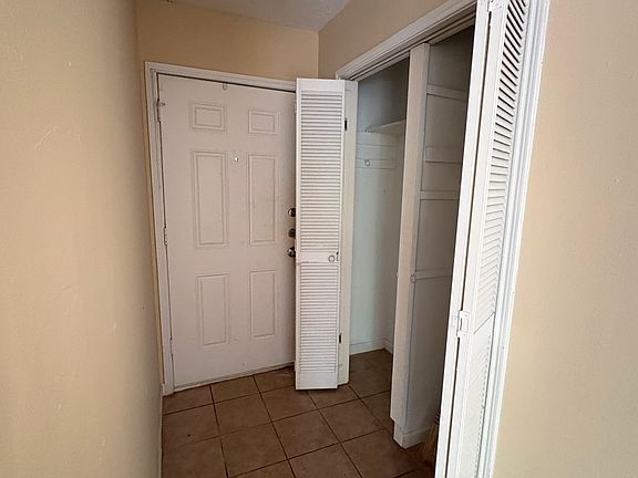 2nd image of 4907 Redfish Reef Dr