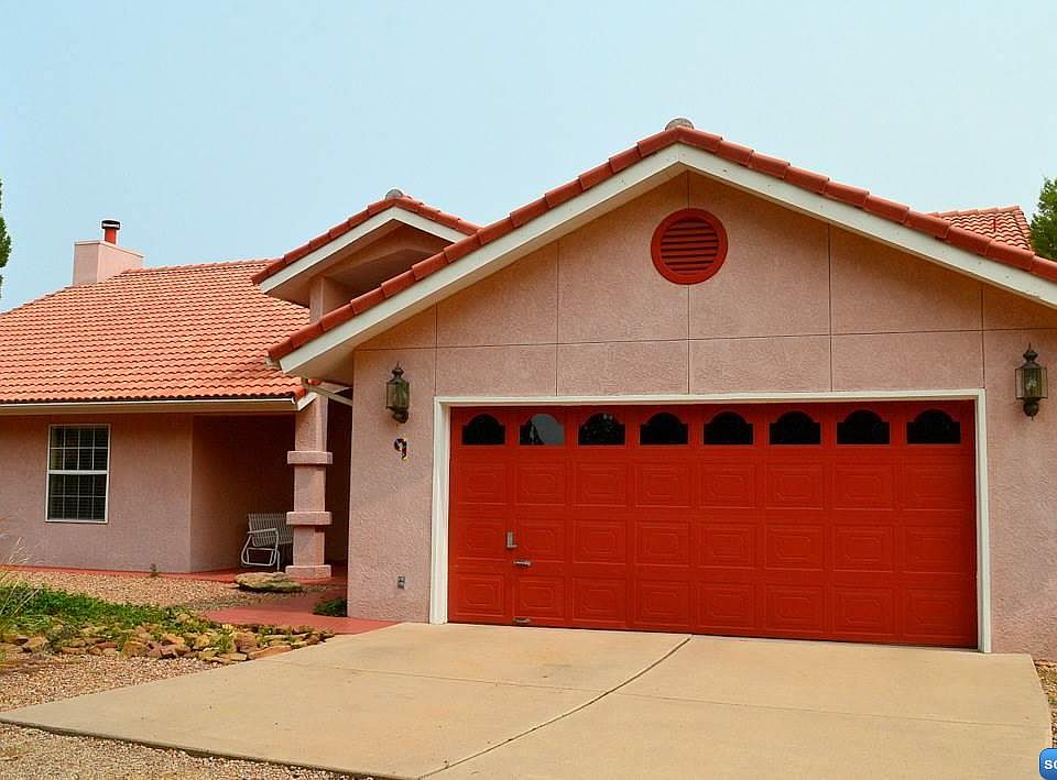 1st image of 9 Briarwood Ln