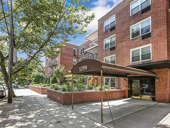 2nd image of 1299 Palmer Ave APT 330