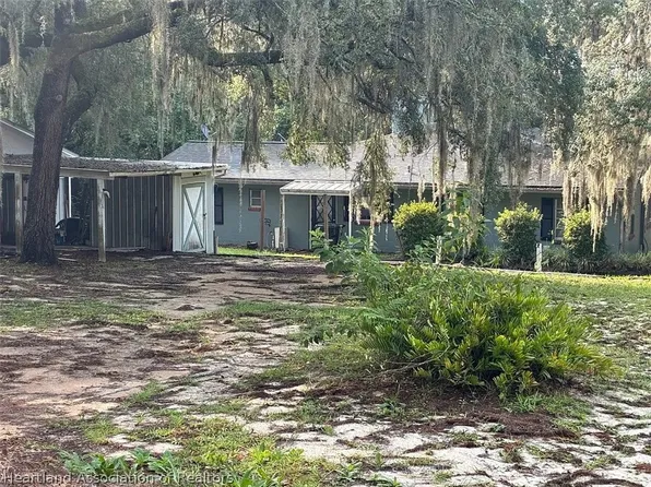 5957 White Sands Rd, Keystone Heights, FL 32656