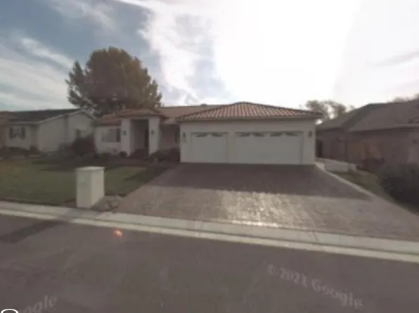 885 Paullus Dr, Hollister, CA 95023