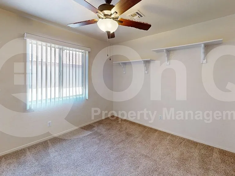 2396 W Silverbell Tree Dr — Photo 15