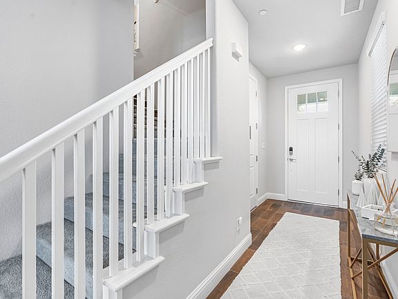 5th image of 2815 N Leya Dr