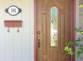 106 Oak St, Glendive, MT 59330